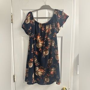 Off shoulder casual dress